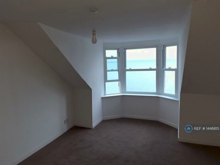 2 Bedroom Flat To Rent In Ardbeg Road, Rothesay, PA20