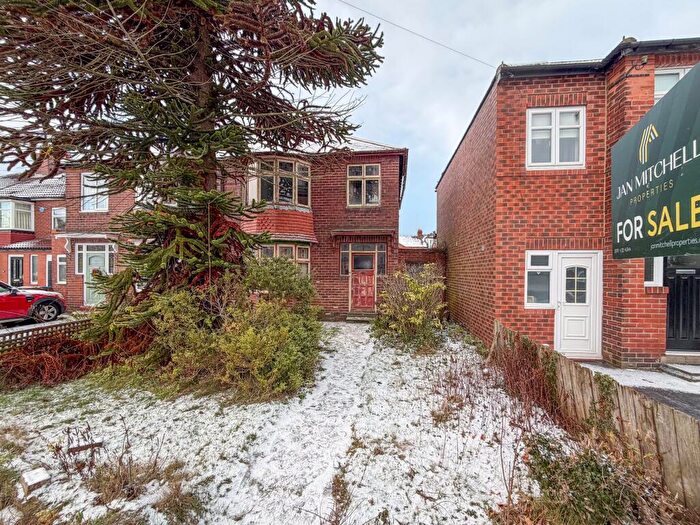 3 Bedroom Semi-Detached House For Sale In Northfield Road, Gosforth, Newcastle Upon Tyne, NE3
