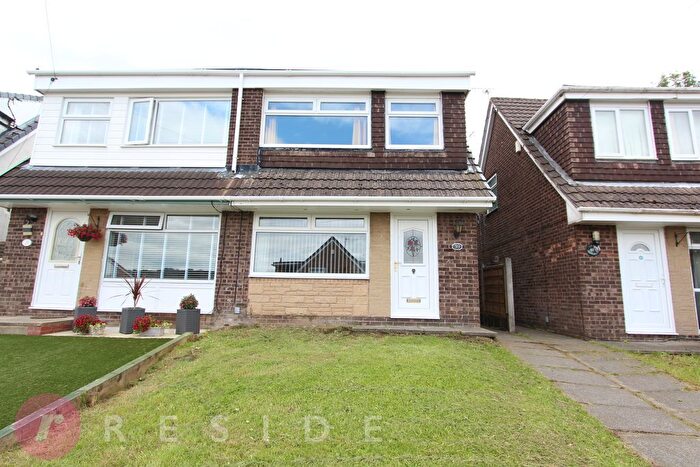 3 Bedroom Semi Detached House For Sale In Brooks End, Norden, Rochdale, OL11