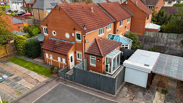 1 Bedroom Town House For Sale In Buckingham Drive, Aylestone, Leicester, LE2