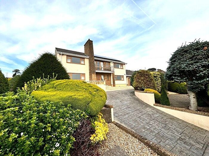 4 Bedroom Detached House For Sale In Wellfield Road, Abergwili, Carmarthen, Carmarthenshire., SA31