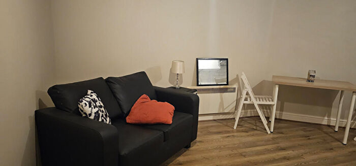 1 Bedroom Flat To Rent In St. Margarets Terrace, London, SE18