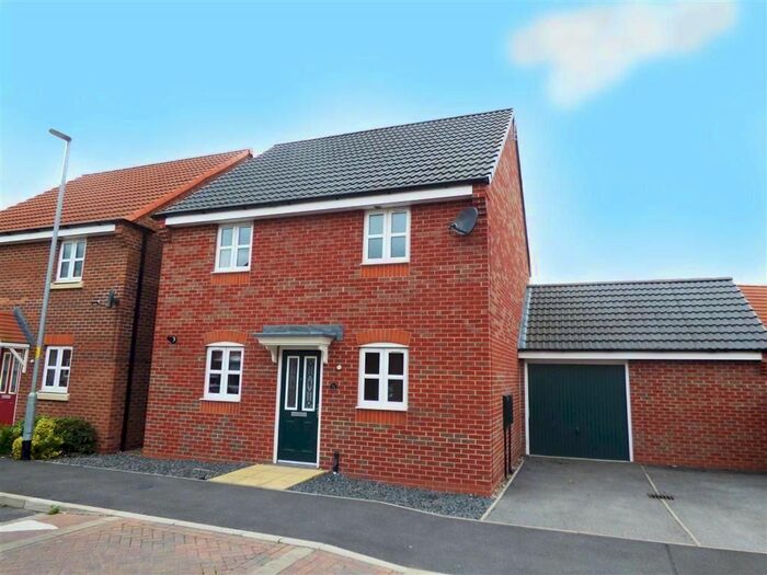 3 Bedroom Detached House To Rent In Maximus Road, North Hykeham, Lincoln, LN6