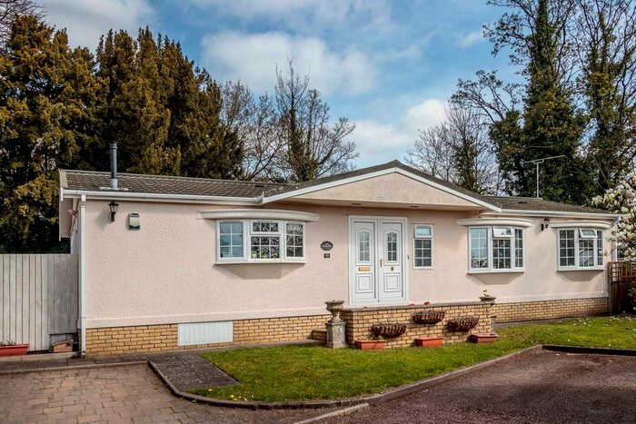 3 Bedroom Detached Bungalow For Sale In Clanna, Alvington, Lydney, GL15