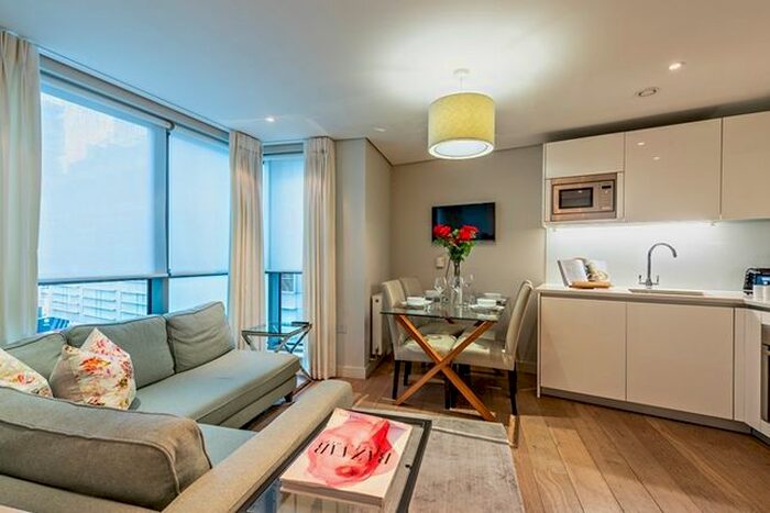 3 Bedroom Flat To Rent In Merchant Square, East Harbet Road, Paddington, London, W2