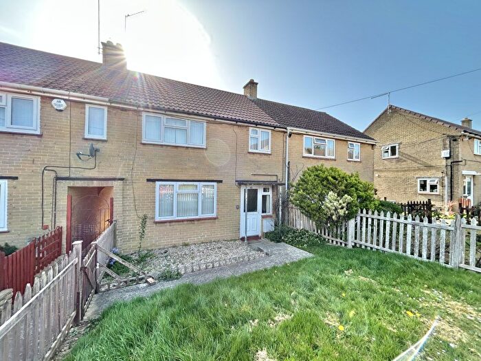 2 Bedroom Terraced House For Sale In Stoodham, South Petherton, Somerset, TA13