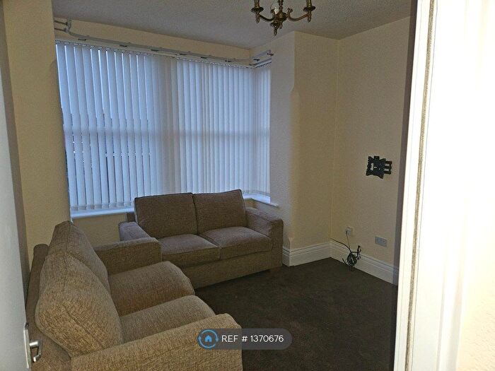 2 Bedroom Flat To Rent In St. Albans Road, Lytham St. Annes, FY8