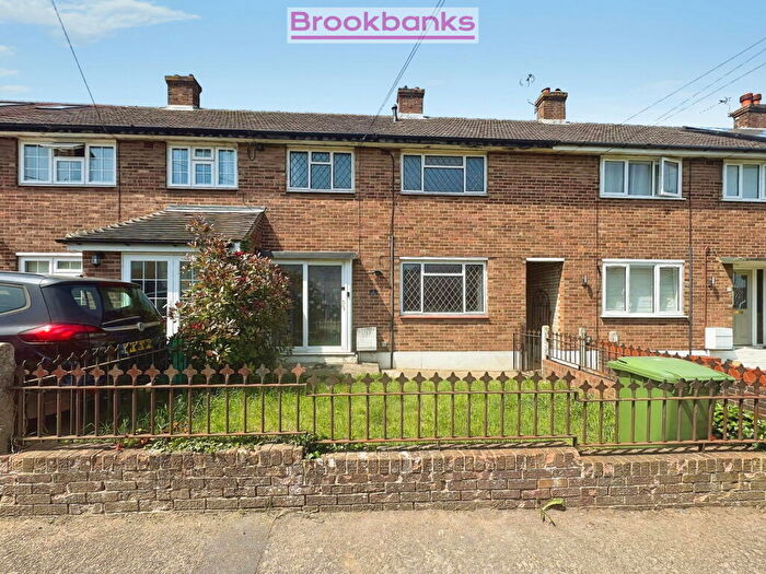 3 Bedroom Terraced House For Sale In Woodmount, Crockenhill, BR8