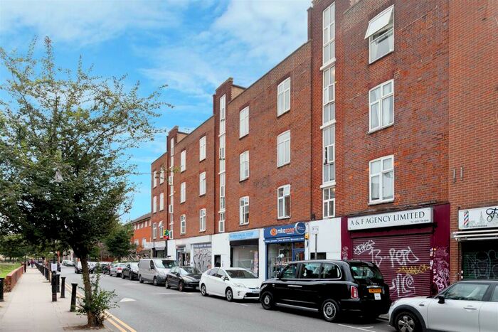 2 Bedroom Flat To Rent In Drake House, Stepney Way, London, E1