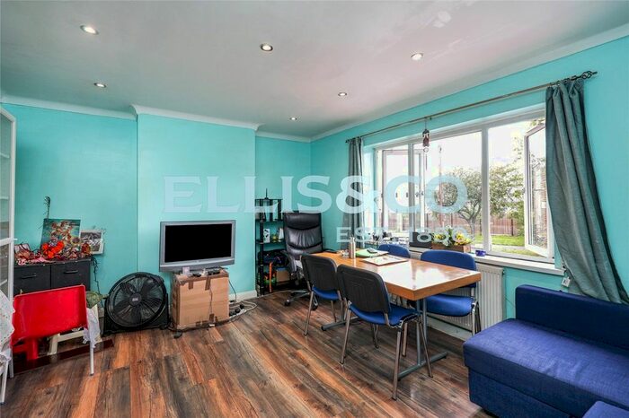 2 Bedroom Flat To Rent In Greenford Road, Greenford, UB6