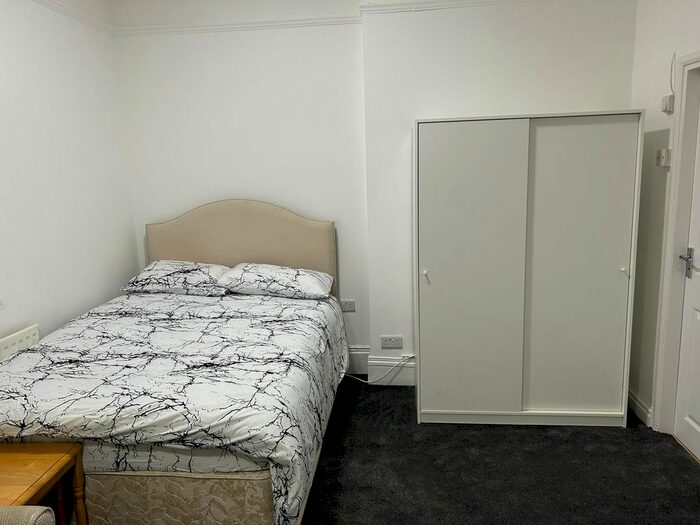 1 Bedroom Flat To Rent In Stanmore Road, Edgbaston, Birmingham, B16