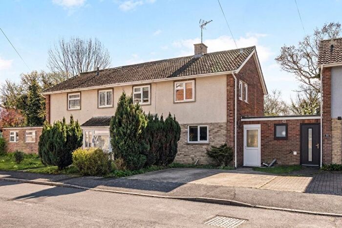 3 Bedroom Semi Detached House For Sale In Moonrakers, Devizes, SN10