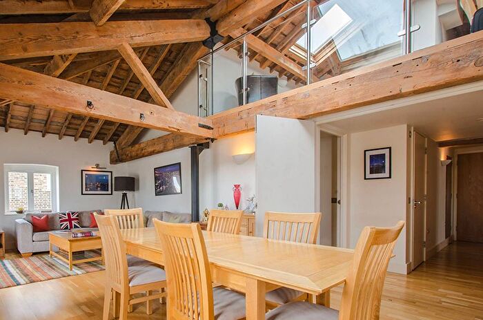 3 Bedroom Flat To Rent In Rotherhithe Street, Rotherhithe, London, SE16