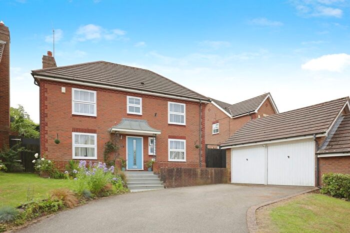 4 Bedroom Detached House For Sale In Brook View, Dunchurch, Rugby, CV22