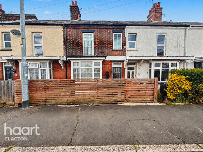 4 Bedroom Terraced House For Sale In Fronks Road, Harwich, CO12