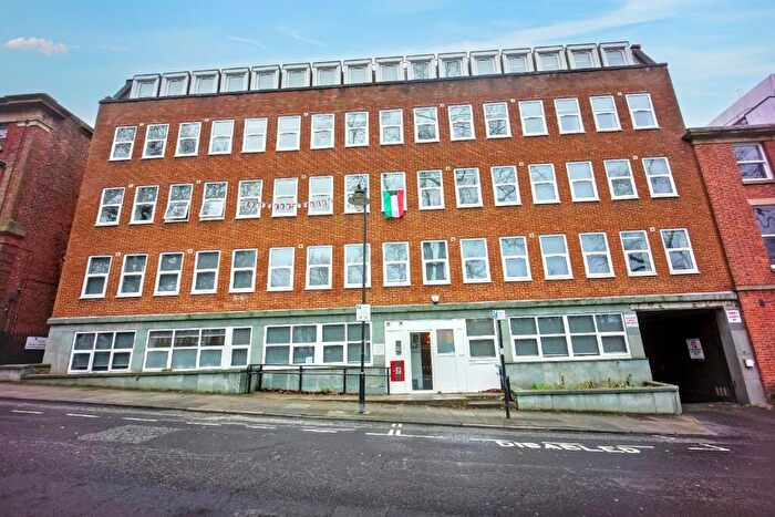 1 Bedroom Apartment For Sale In Winckley Square, Preston, Lancashire, PR1