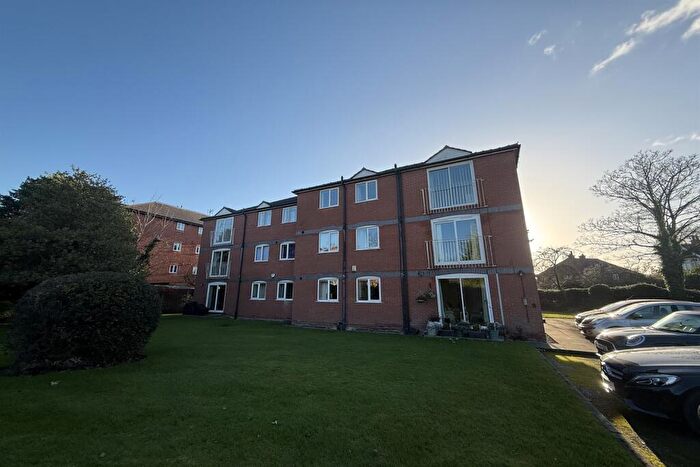 2 Bedroom Apartment To Rent In Northenden Road, Sale, M33