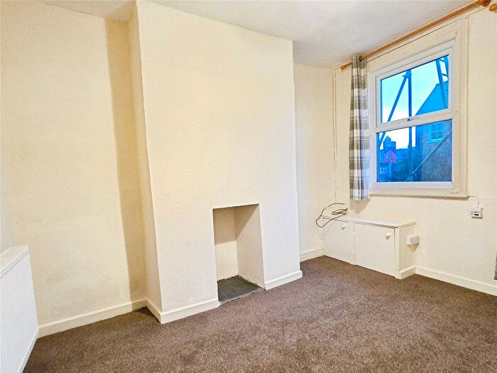 2 Bedroom Terraced House To Rent In Park Avenue, Oswestry, Shropshire, SY11