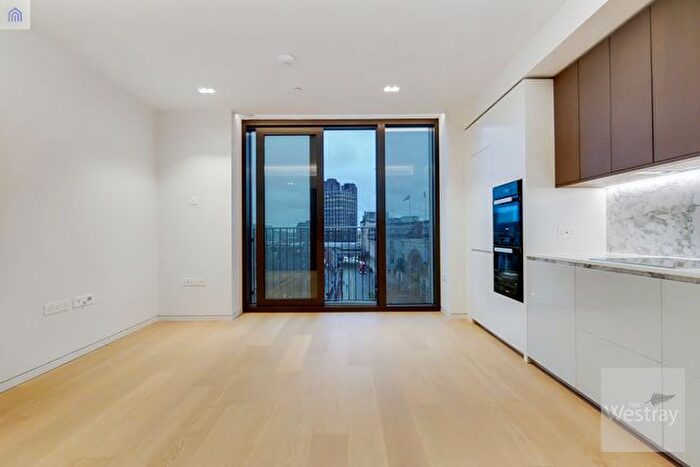 1 Bedroom Flat To Rent In Casson Square, London, SE1