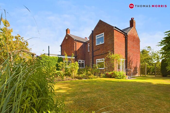 3 Bedroom Detached House For Sale In Swineshead Road, Pertenhall, Bedford, MK44