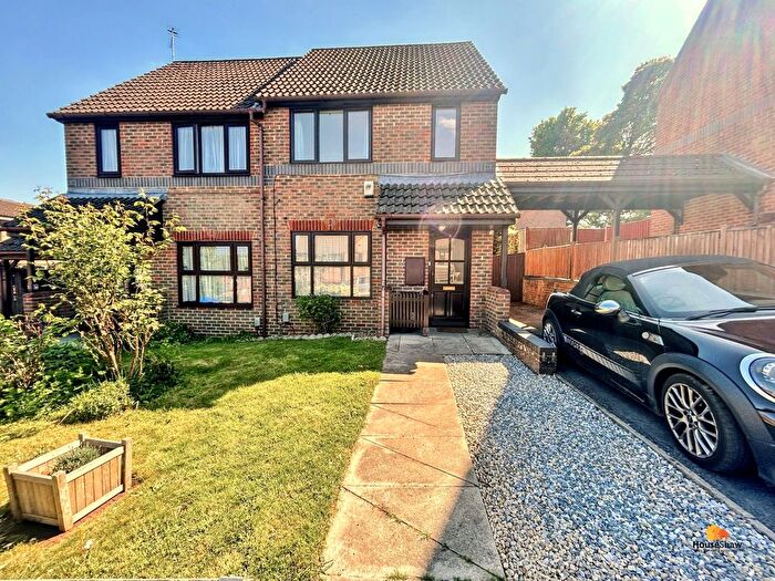 2 Bedroom Semi-Detached House To Rent In Upper Meadow, Chesham, HP5