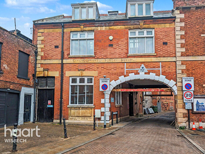 2 Bedroom Apartment For Sale In Castle Mews, Wisbech, PE13