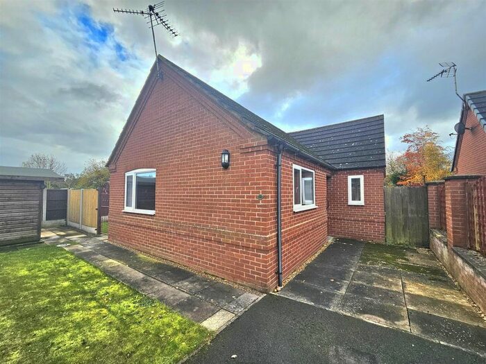 2 Bedroom Detached Bungalow To Rent In Oldcobham Orchard, New Balderton, Newark, NG24