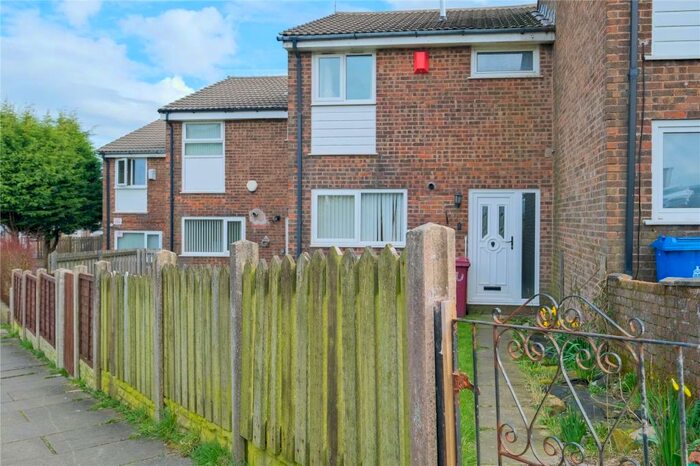 3 Bedroom Terraced House To Rent In Shadsworth Close, Blackburn, Lancashire, BB1