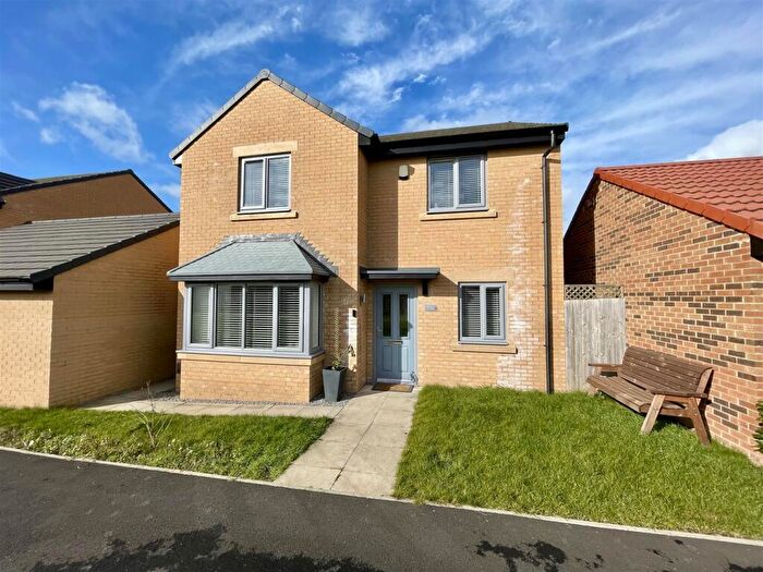 4 Bedroom Detached House For Sale In Johns Garth, Darlington, DL2