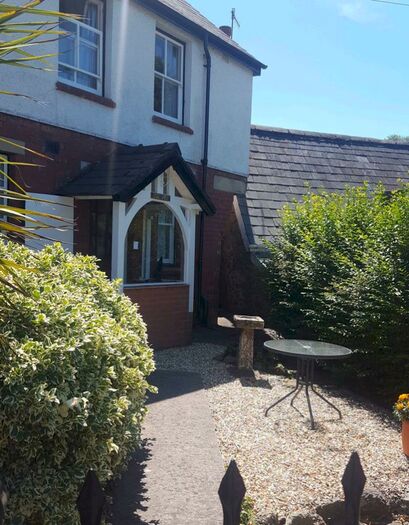 3 Bedroom Semi-Detached House To Rent In Merthyr Road, Govilon, NP7