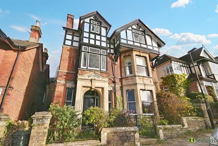 7 Bedroom Detached House For Sale In Dover Street, Ryde, PO33