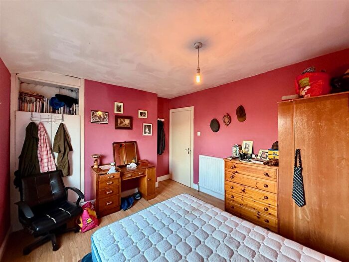 4 Bedroom Property For Sale In Vartry Road, London, N15
