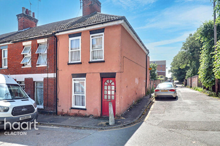 2 Bedroom End Of Terrace House For Sale In Hordle Street, Harwich, CO12