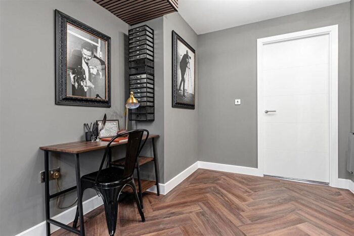 2 Bedroom Apartment To Rent In Gunsmith House, Price Street, Birmingham, B4