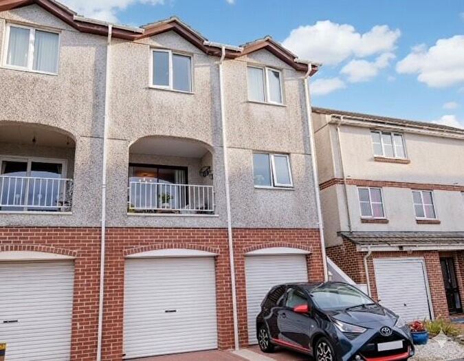 3 Bedroom Town House To Rent In Tregarrick, Looe, PL13