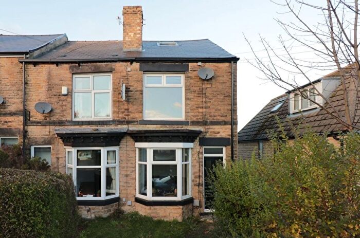 3 Bedroom End Terrace House For Sale In Lydgate Lane, Crookes, S10