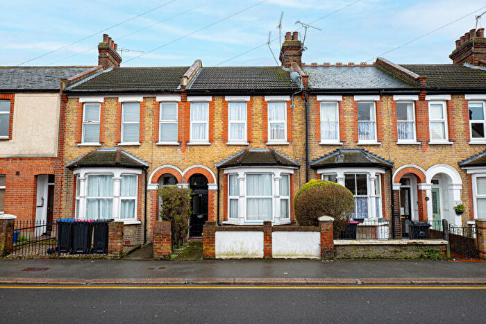 3 Bedroom Terraced House To Rent In Fairfax Drive, Westcliff-on-Sea, SS0