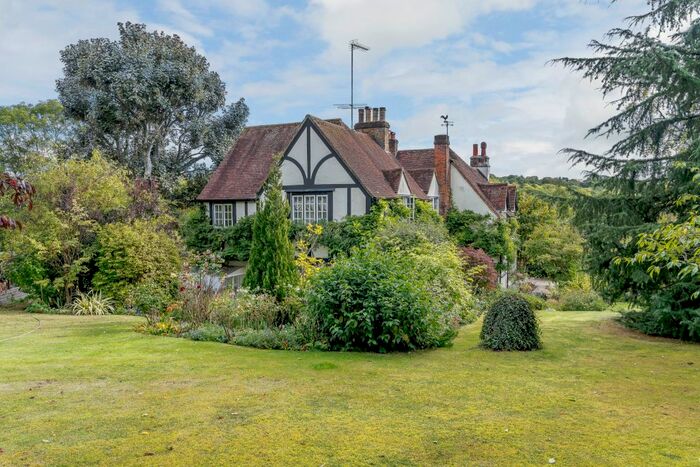 4 Bedroom Detached House For Sale In Solesbridge Lane, Chorleywood, WD3