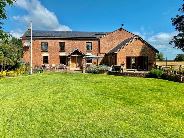 6 Bedroom Detached House For Sale In Halmore, Berkeley, GL13