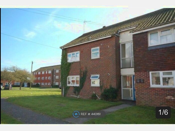 1 Bedroom Flat To Rent In Longlands Road, Emsworth, PO10
