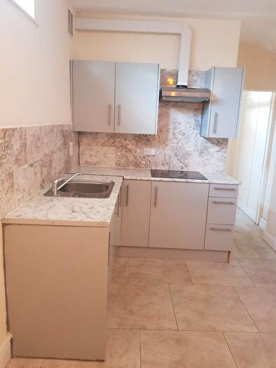 1 Bedroom Flat To Rent In Heming Road, Edgware, HA8