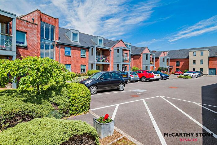 2 Bedroom Flat For Sale In Anstie Court, Wharf Street, Devizes, SN10