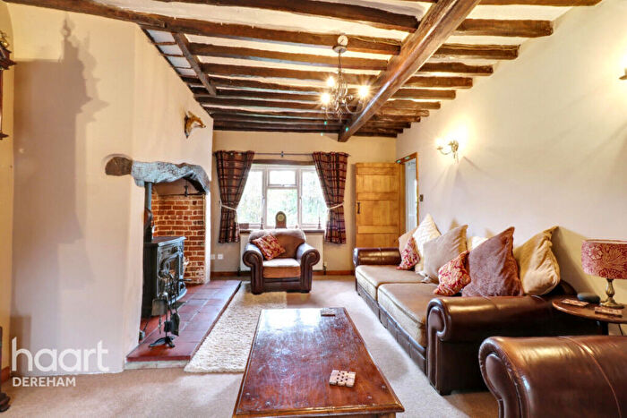 4 Bedroom Detached House For Sale In The Street, Dereham, NR20