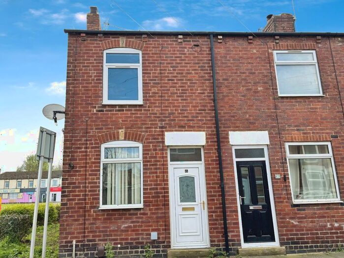 2 Bedroom End Of Terrace House To Rent In Hunt Street, Castleford, West Yorkshire, WF10