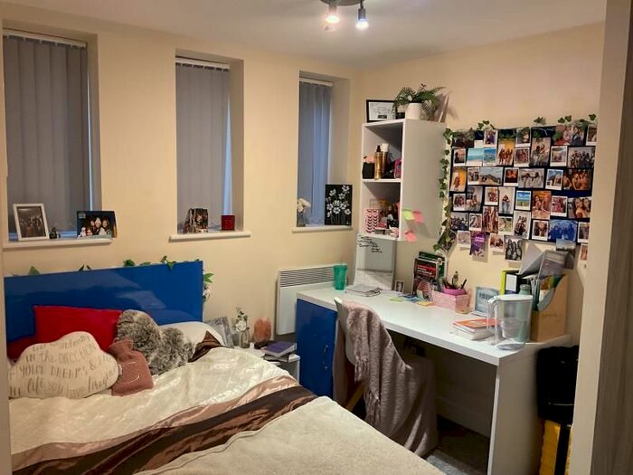 4 Bedroom Flat To Rent In Millstone Place, Millstone Lane, Leicester, LE1