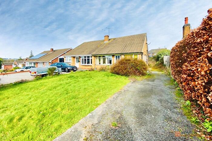 3 Bedroom Semi-Detached Bungalow For Sale In Hat Road, Braunstone Town, LE3