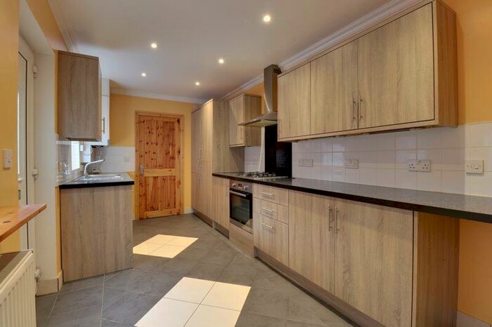 1 Bedroom Apartment To Rent In Alexandra Road, Stafford, ST17