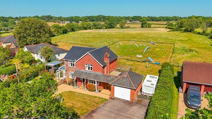 3 Bedroom Detached House For Sale In Fritham, Lyndhurst, SO43
