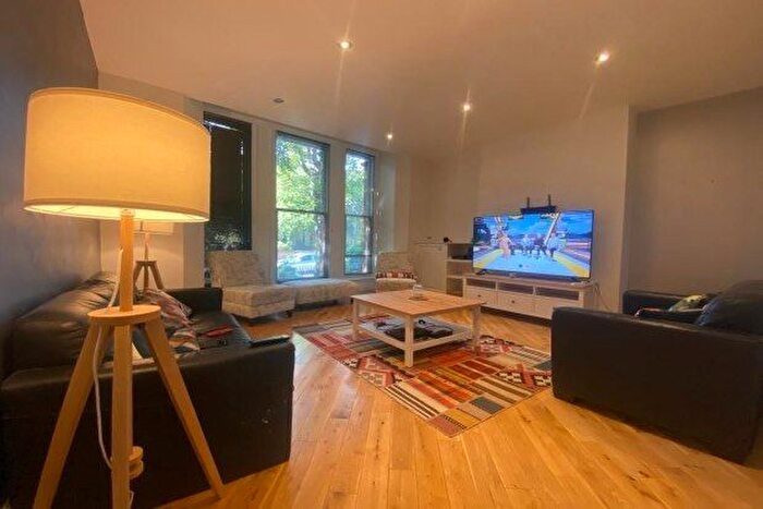 2 Bedroom Flat To Rent In Ivanhoe Road, Liverpool, L17