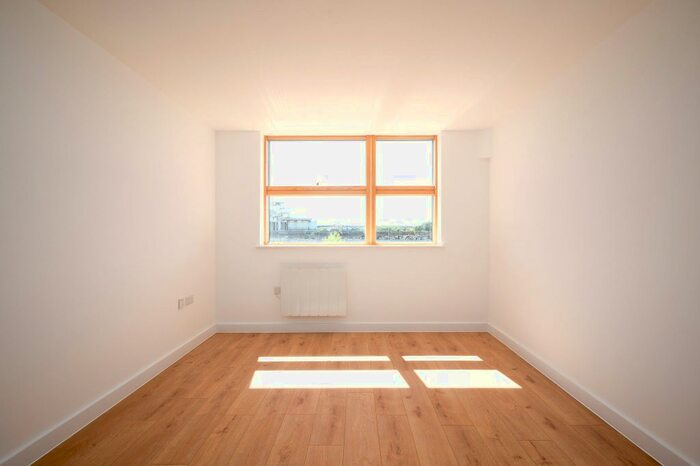 1 Bedroom Flat To Rent In Vida House, Trundleys Road, Deptford, SE8